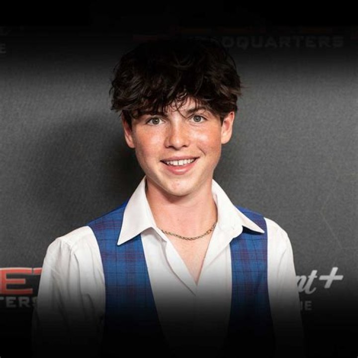 Ethan William Childress Height, Weight, Net Worth, Age, Birthday, Wikipedia, Who, Instagram, Biography