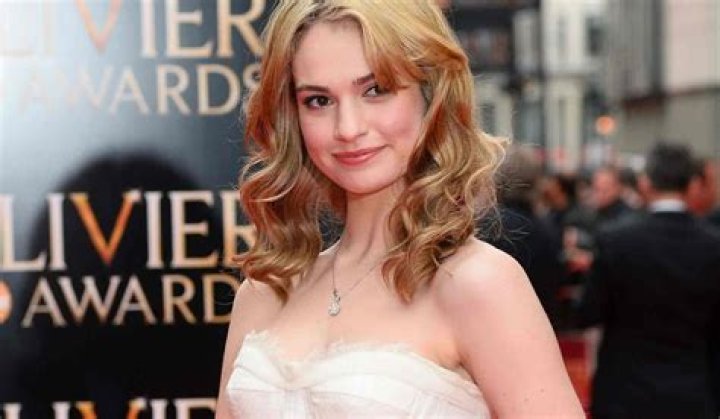 Lily James Height, Weight, Net Worth, Age, Birthday, Wikipedia, Who, Nationality, Biography