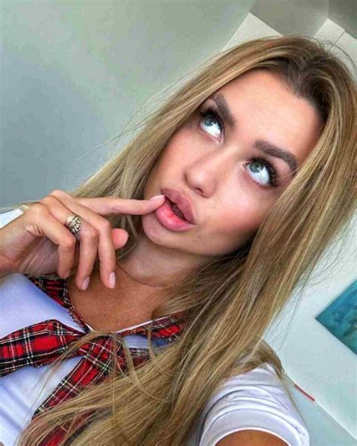 
Millie T Height, Weight, Net Worth, Age, Birthday, Wikipedia, Who, Nationality, Biography 